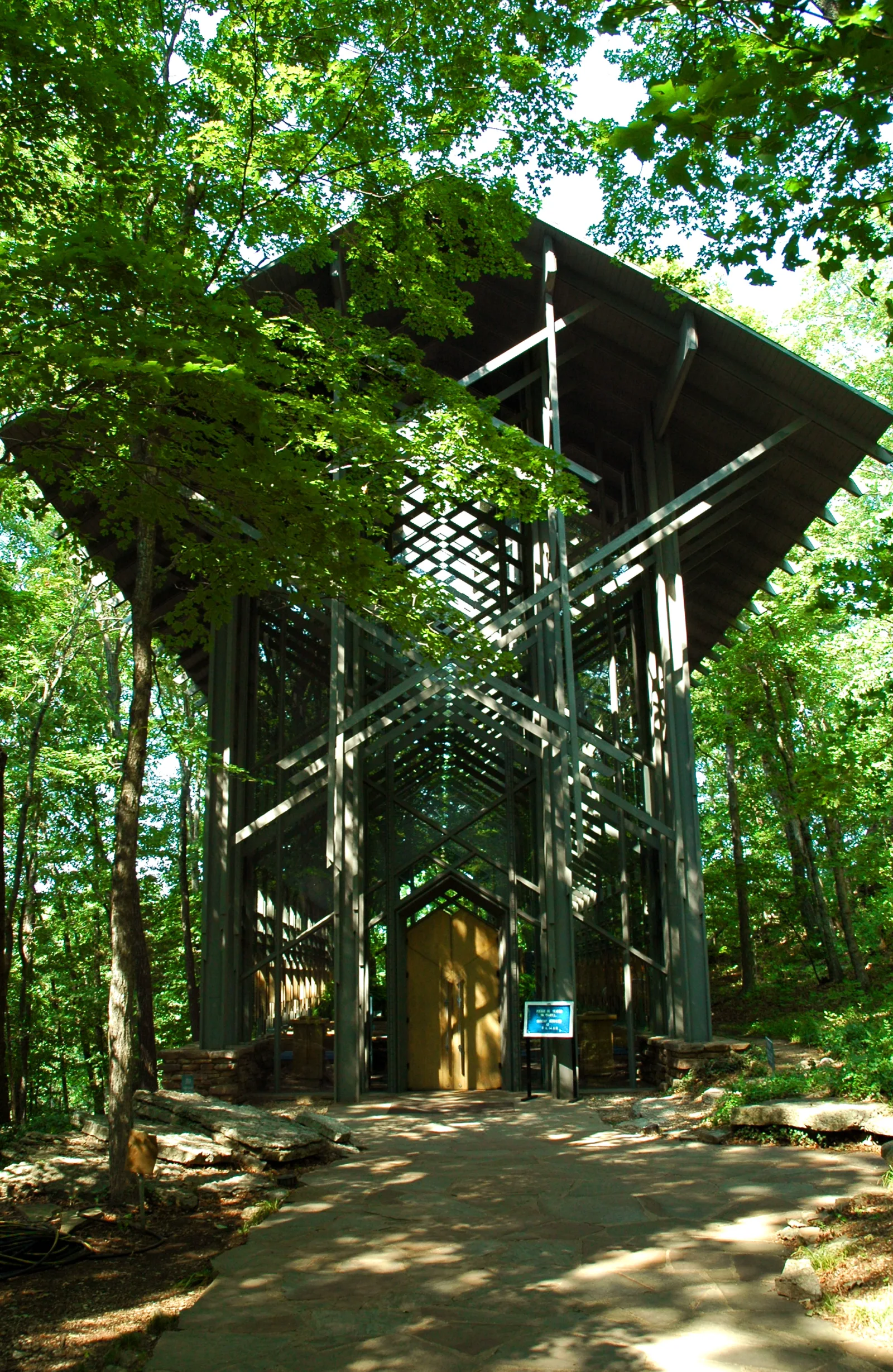 Eureka Springs + Thorncrown Chapel